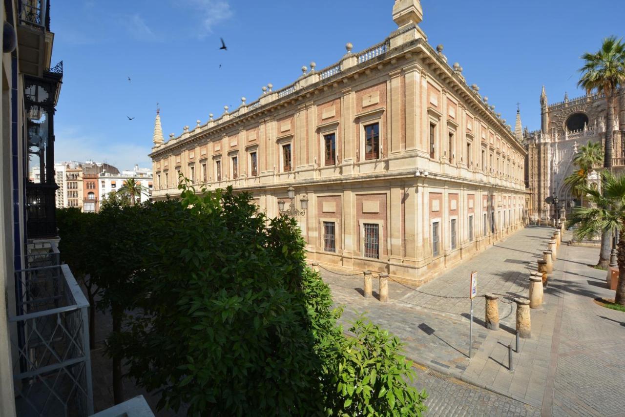Luxury Apartment With Views To Alcazar, Cathedral And Giralda. Séville Extérieur photo