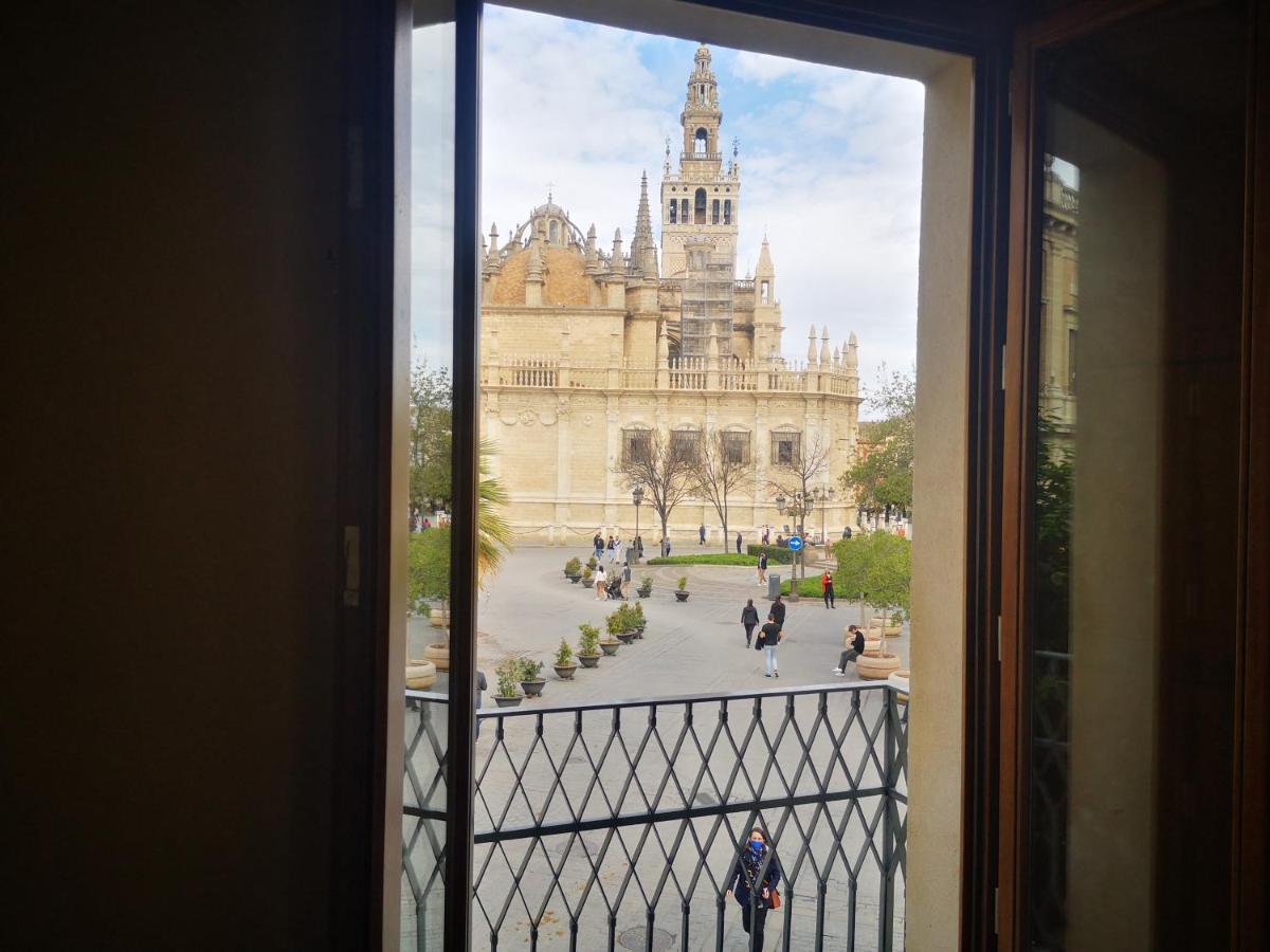 Luxury Apartment With Views To Alcazar, Cathedral And Giralda. Séville Extérieur photo
