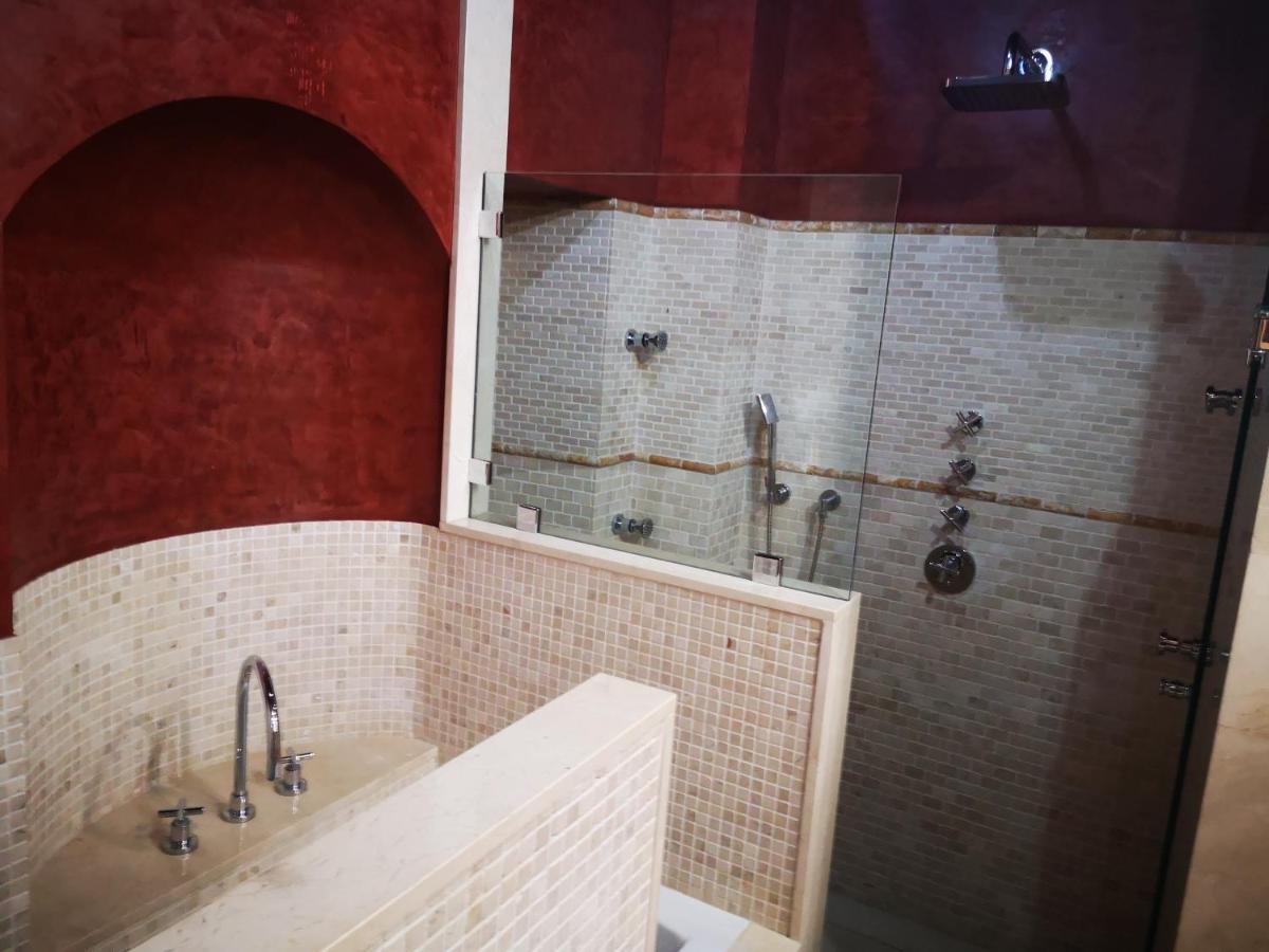 Luxury Apartment With Views To Alcazar, Cathedral And Giralda. Séville Extérieur photo