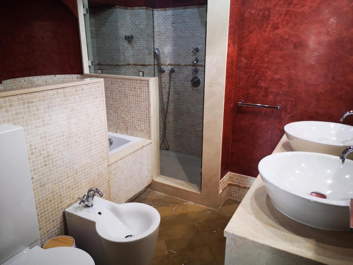 Luxury Apartment With Views To Alcazar, Cathedral And Giralda. Séville Extérieur photo