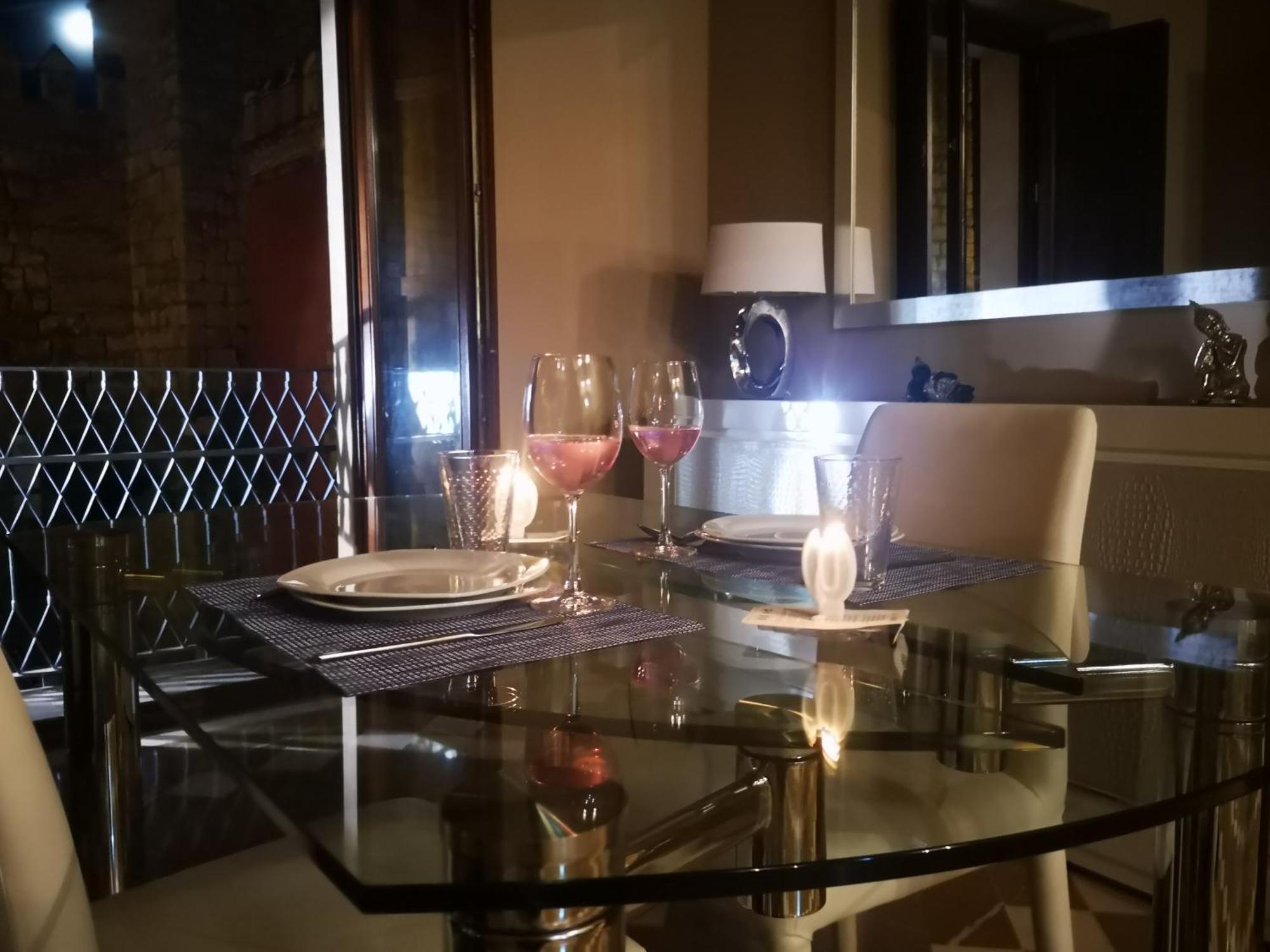 Luxury Apartment With Views To Alcazar, Cathedral And Giralda. Séville Extérieur photo